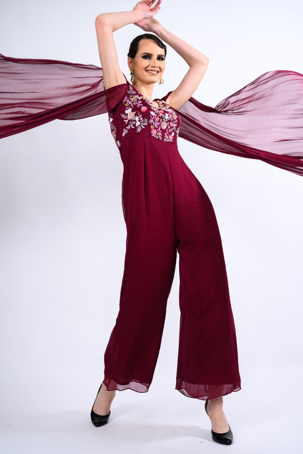 Long Veil Sleeves Embroidered Jumpsuit