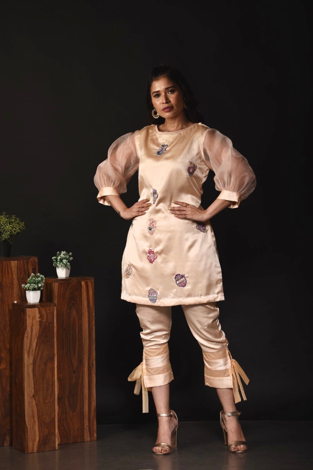 Beige embellished kurti set