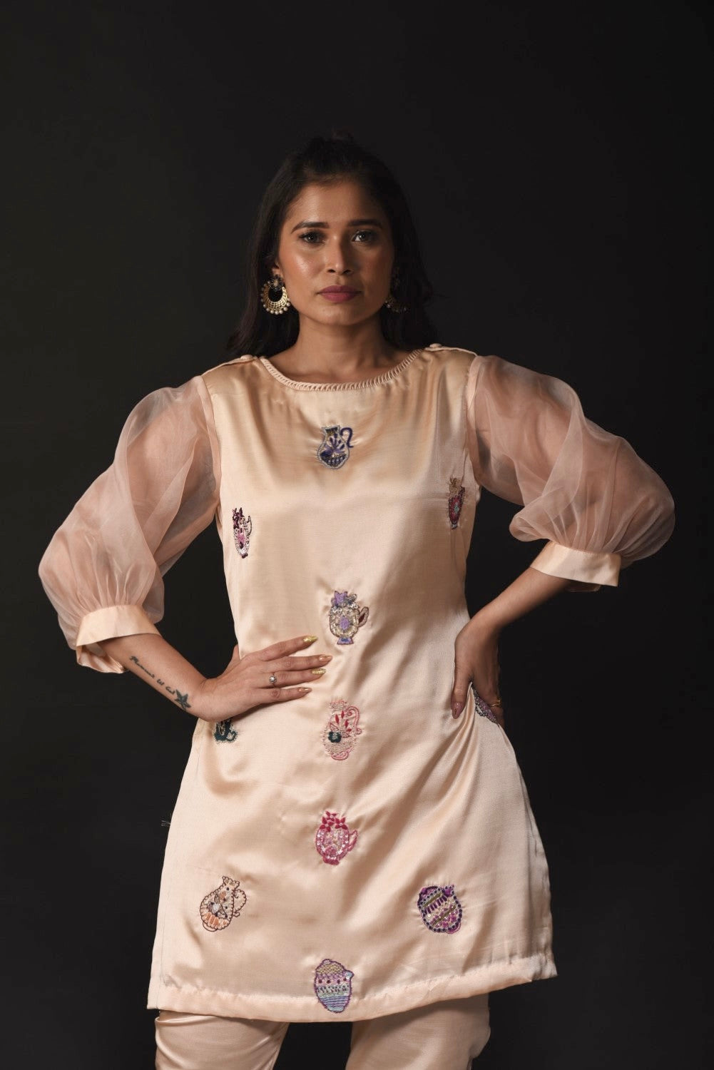 Beige embellished kurti set