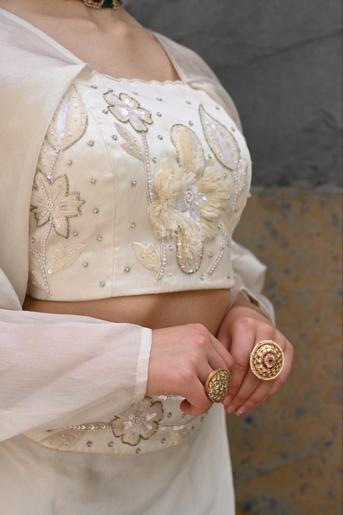 Fiore off White Lehenga