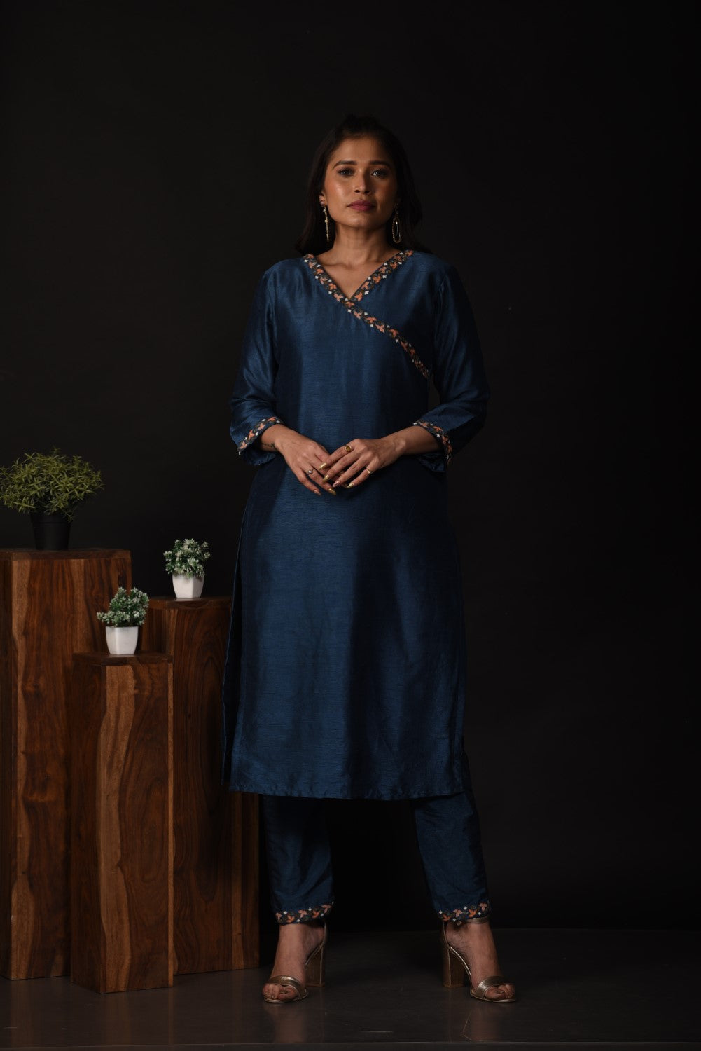 Teal blue embroidered kurti set