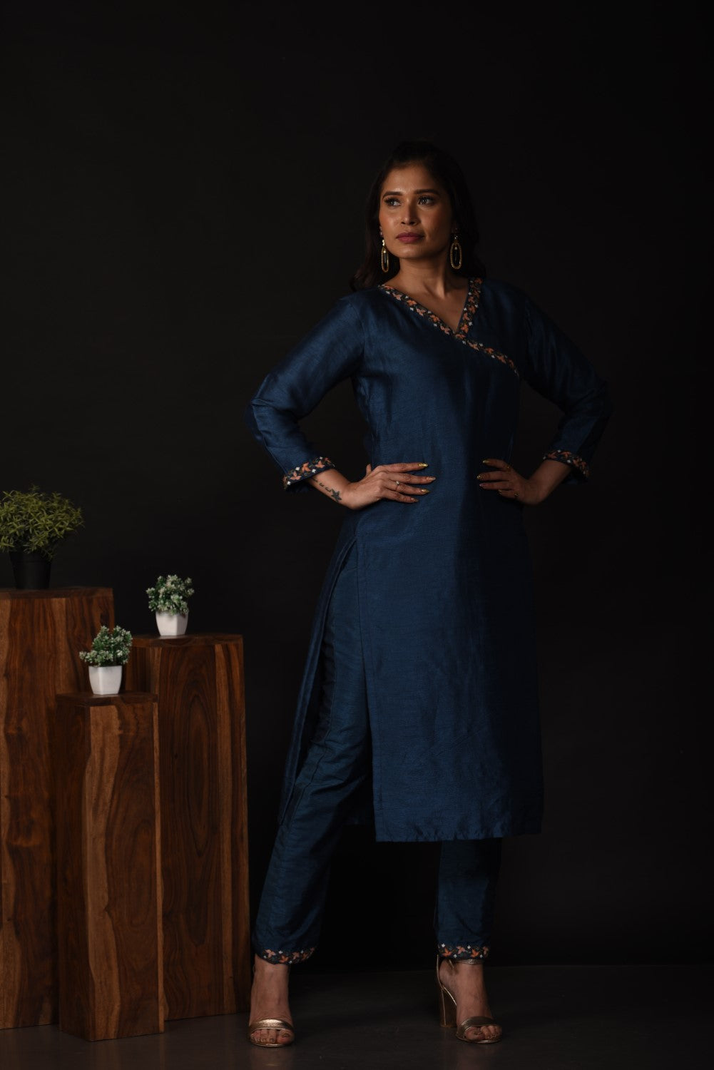 Teal blue embroidered kurti set